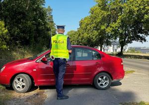 policjant na drodze