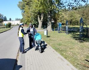 policjantki i mieszkańcy powiatu radziejowskiego