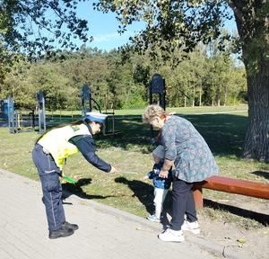 policjantki i mieszkańcy powiatu radziejowskiego