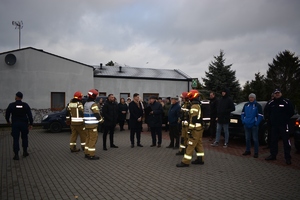 służby i pracownicy podczas ćwiczeń