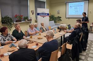 policjanci i seniorzy