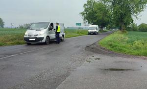 policjanci na drodze