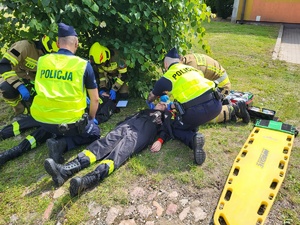 uczestnicy podczas ćwiczeń