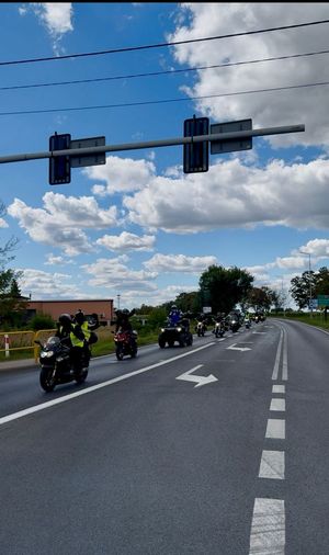 policjanci na drodze
