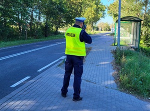 policjant na drodze