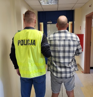 uszkodzone mienie i zatrzymany sprawca