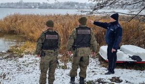 mundurowi na patrolu