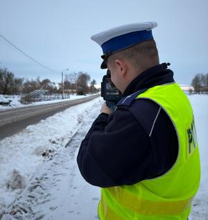policjanci na drodze