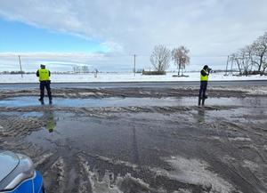 policjanci na drodze