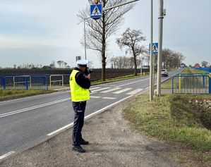 policjanci na drodze