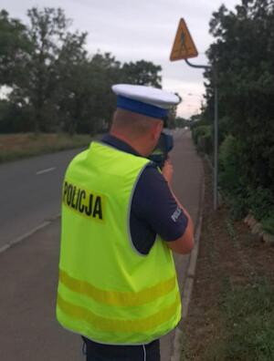 policjant na drodze