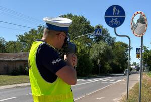 policjant na drodze