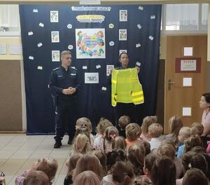 uczestnicy spotkania w Skibinie