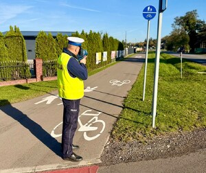 policjanci na drodze